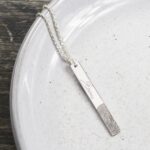 İmza Parmak İzi Dikey Çubuk Kolye